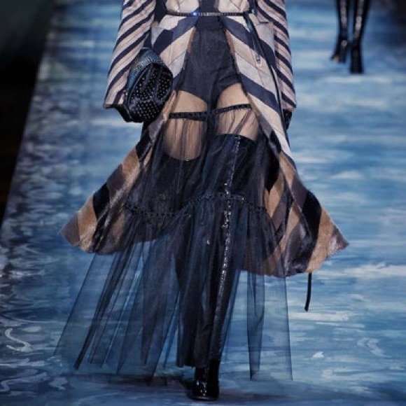 MARC JACOBS Runway Crinoline Skirt - NWOT - Picture 2 of 4